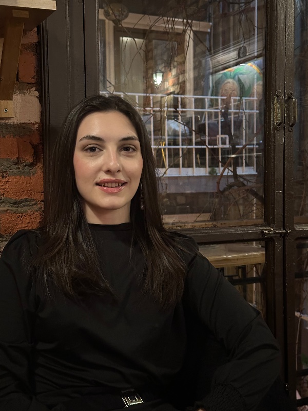 Dilek Nur Akyüz