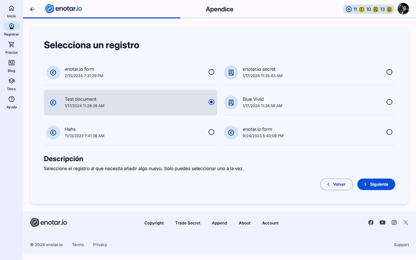 Seleccione el registro que desea anexar un archivo