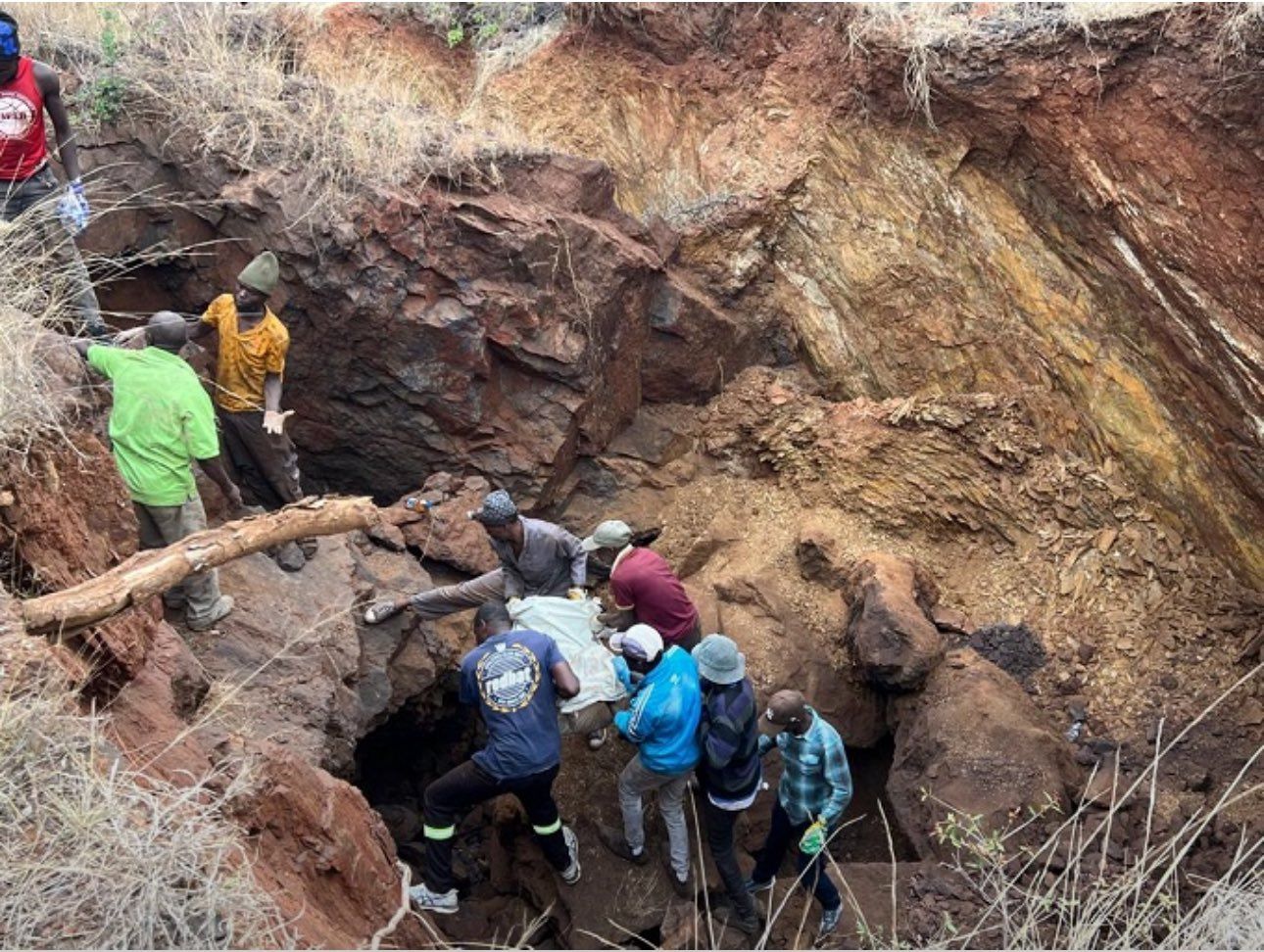 Seven Miners Killed in Shaft Collapse at Chegutu Mine