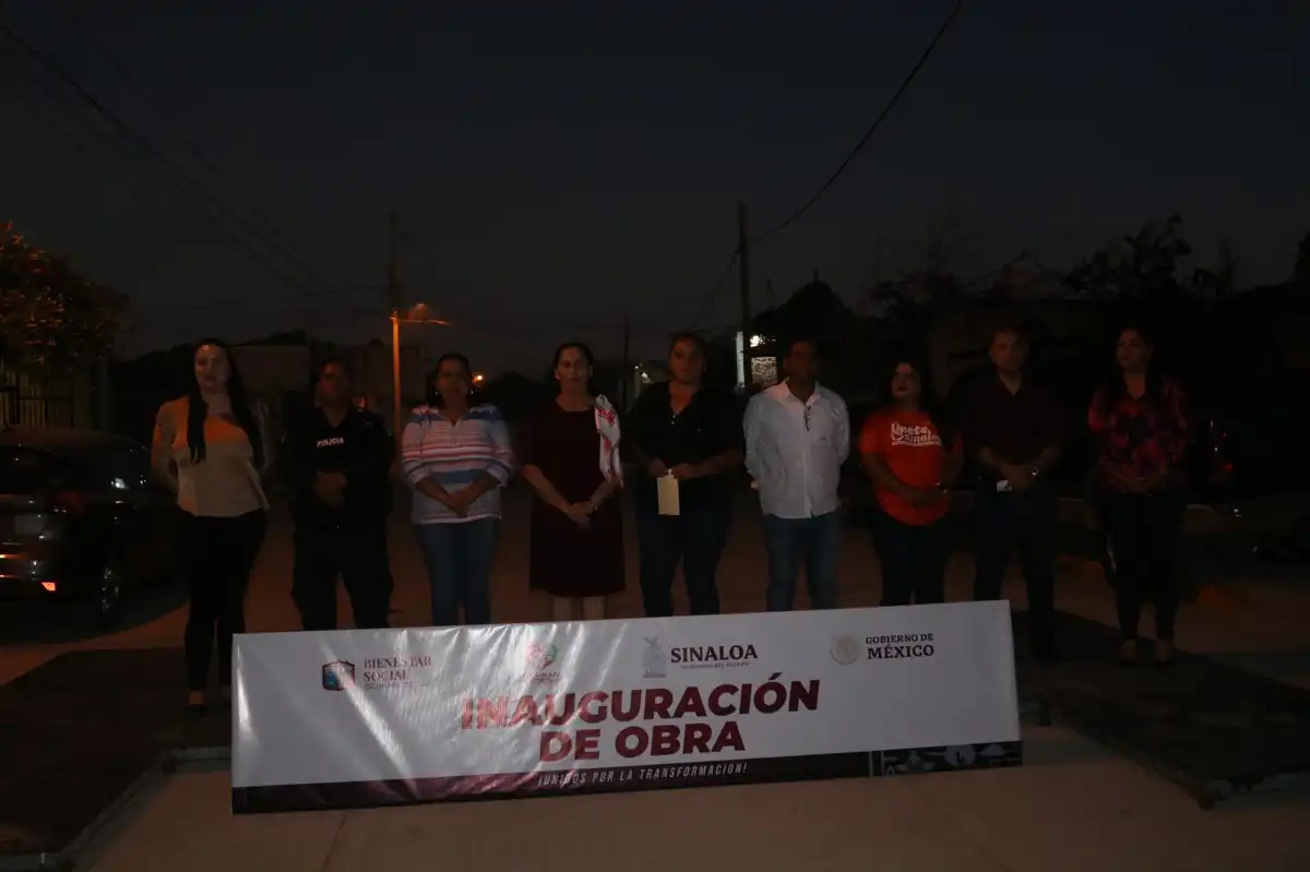 Inaugura obra de pavimentación en la colonia Ampliación Juárez y Juvencio Aragón en Escuinapa