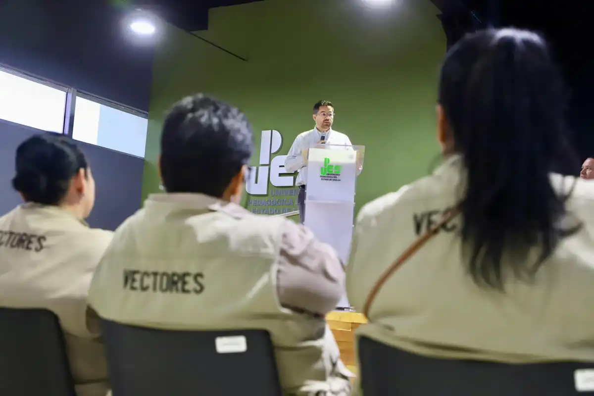Reciben capacitación del Programa de Arbovirosis