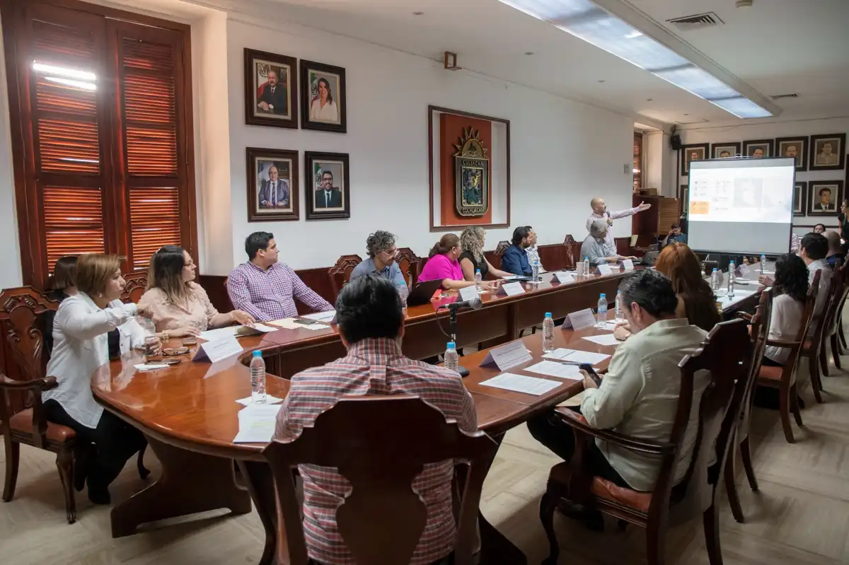 Celebran sesión ordinaria la Comisión de Ordenamiento Metropolitano de la Metrópoli Municipal Culiacán