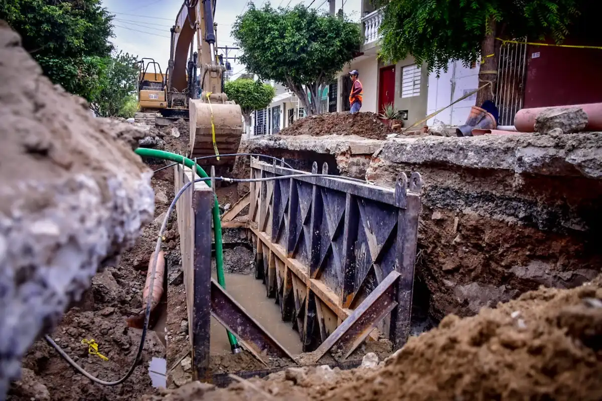 Más de 7.9 millones de pesos para la rehabilitación del Subcolector Francisco Solís