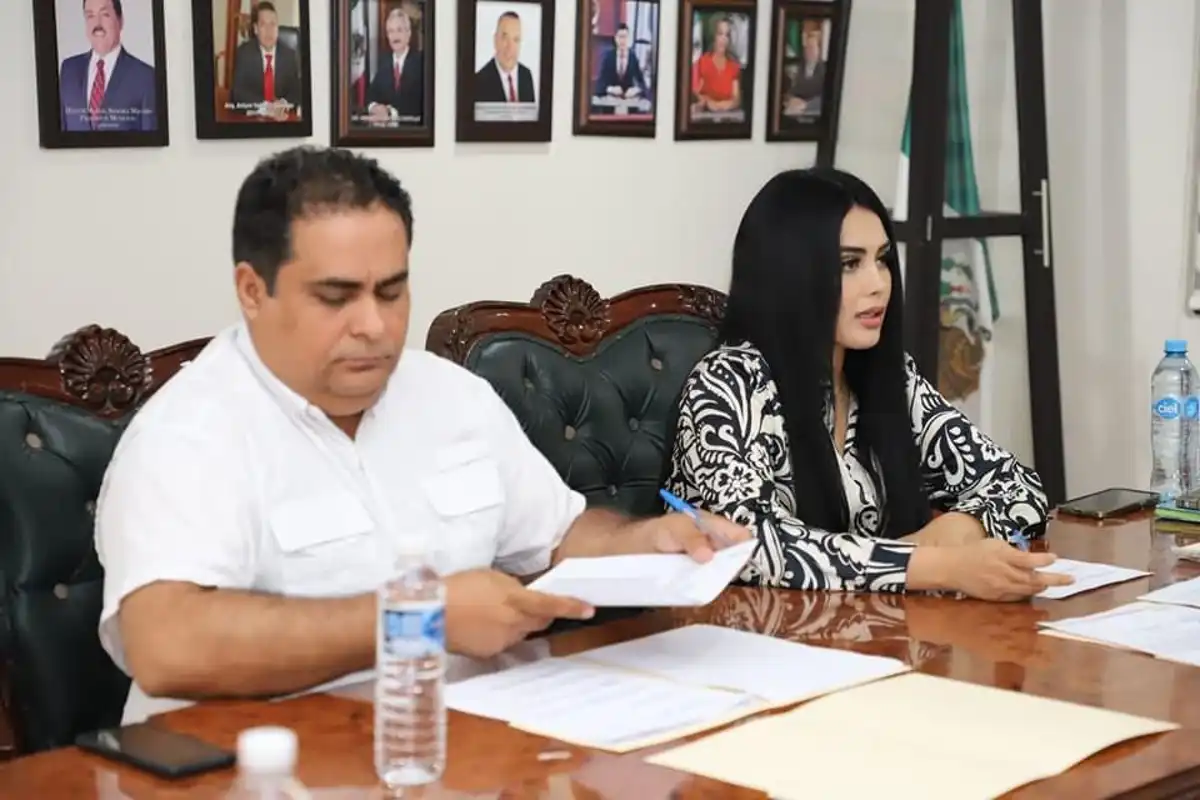 Elota adquiere camión pipa para enfrentar la sequía y abastecer a comunidades afectadas