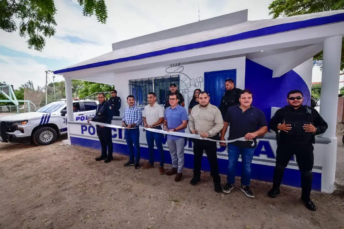 Gobierno de Mazatlán inaugura la remodelación de caseta de policía en El Conchi