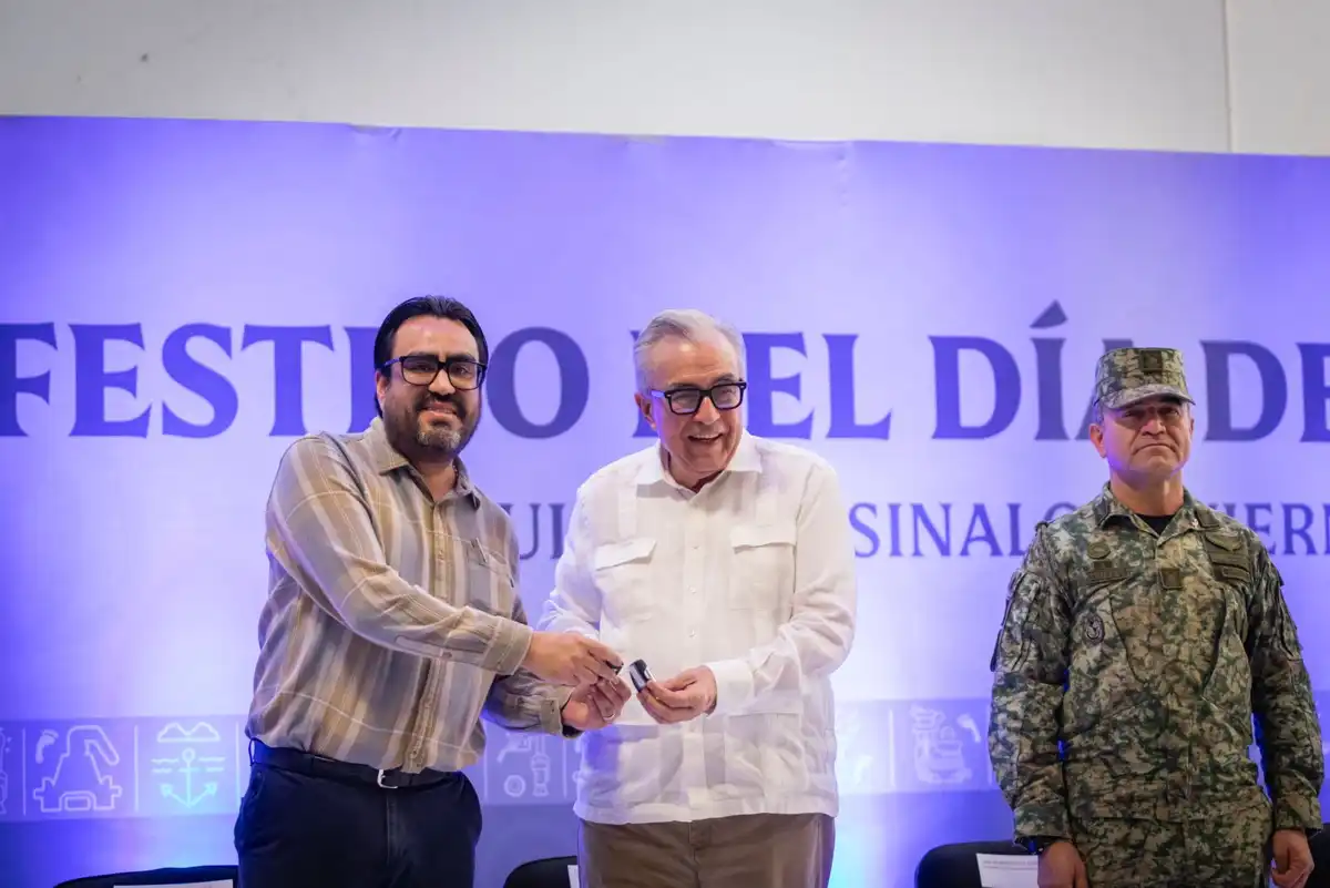 Refuerzan seguridad con nuevas patrullas y motocicletas para la policía municipal de Culiacán