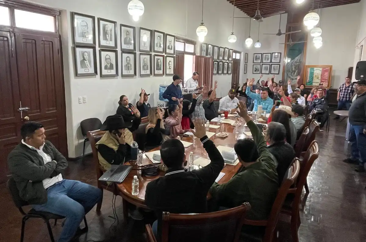Subcomité de Desarrollo Social de El Fuerte presenta informe de 87 millones en obras sociales para 2024