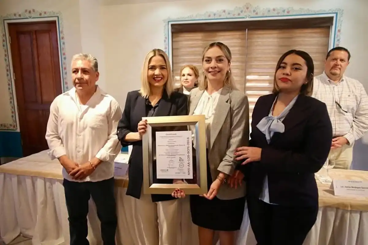 Playa de Avenida del Mar en Mazatlán busca Certificación Platino de la NOM-120