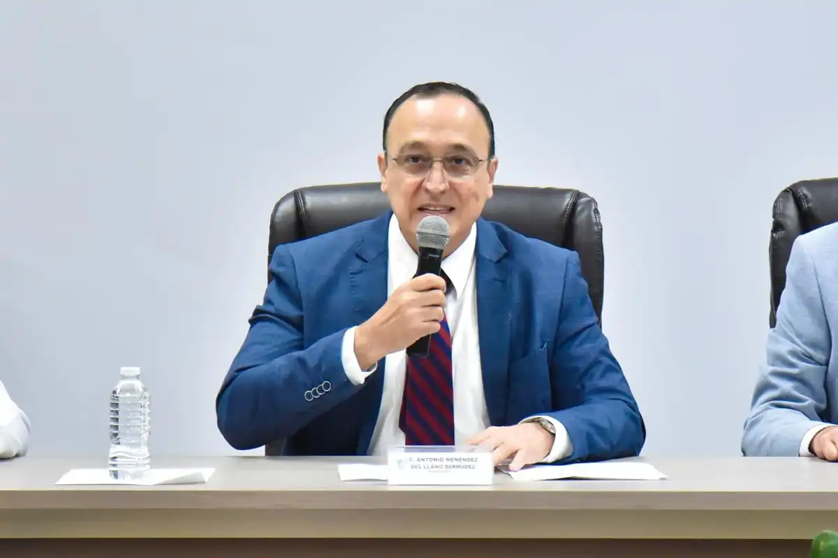 Antonio Menéndez asume como nuevo alcalde de Ahome y promete una gestión transparente y cercana