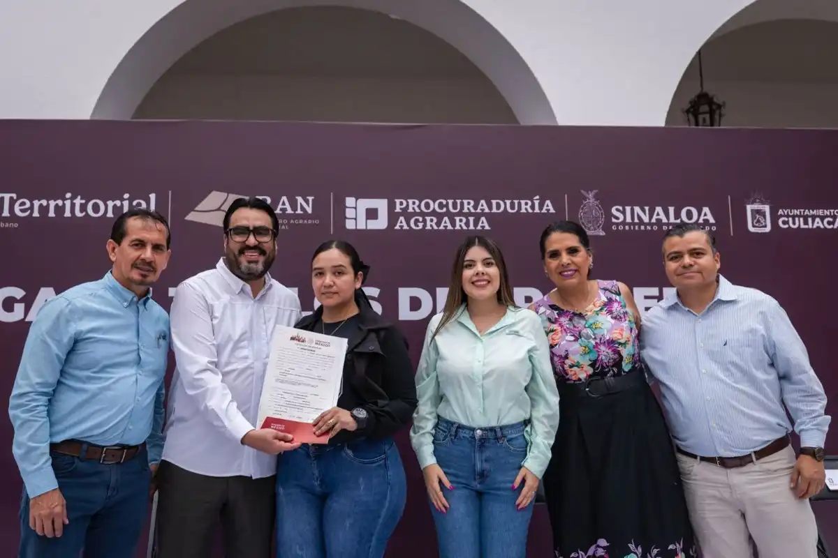 Alcalde de Culiacán entrega 279 títulos de propiedad como parte de compromiso presidencial por el acceso a la vivienda