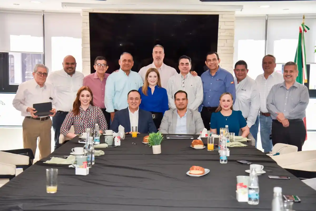 Alcalde de Ahome fortalece lazos con sector empresarial e impulsa continuidad de inversiones