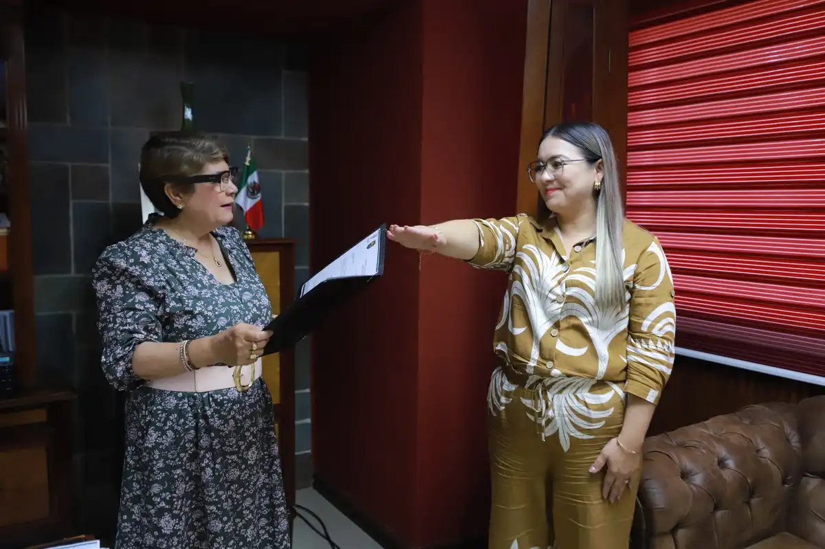 Cecilia Ramírez toma protesta a nueva directora de Obras Públicas en Guasave y prioriza proyectos sociales
