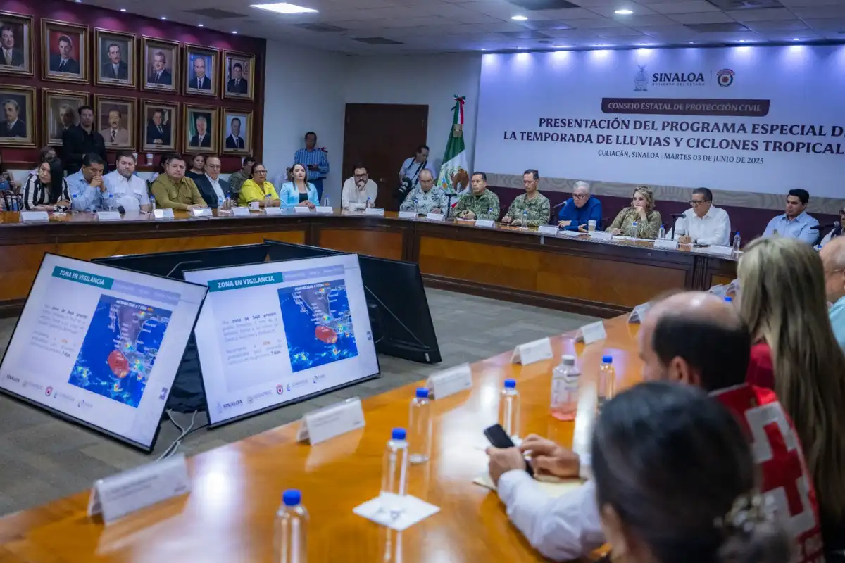 Instalan Consejo Estatal de Protección Civil en Sinaloa para temporada de lluvias y ciclones 2025