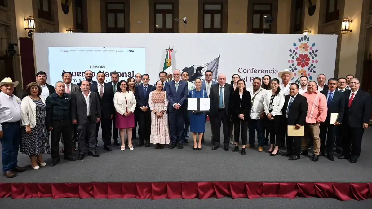 Firman acuerdo nacional para estabilizar precio de la tortilla y fortalecer producción de maíz blanco