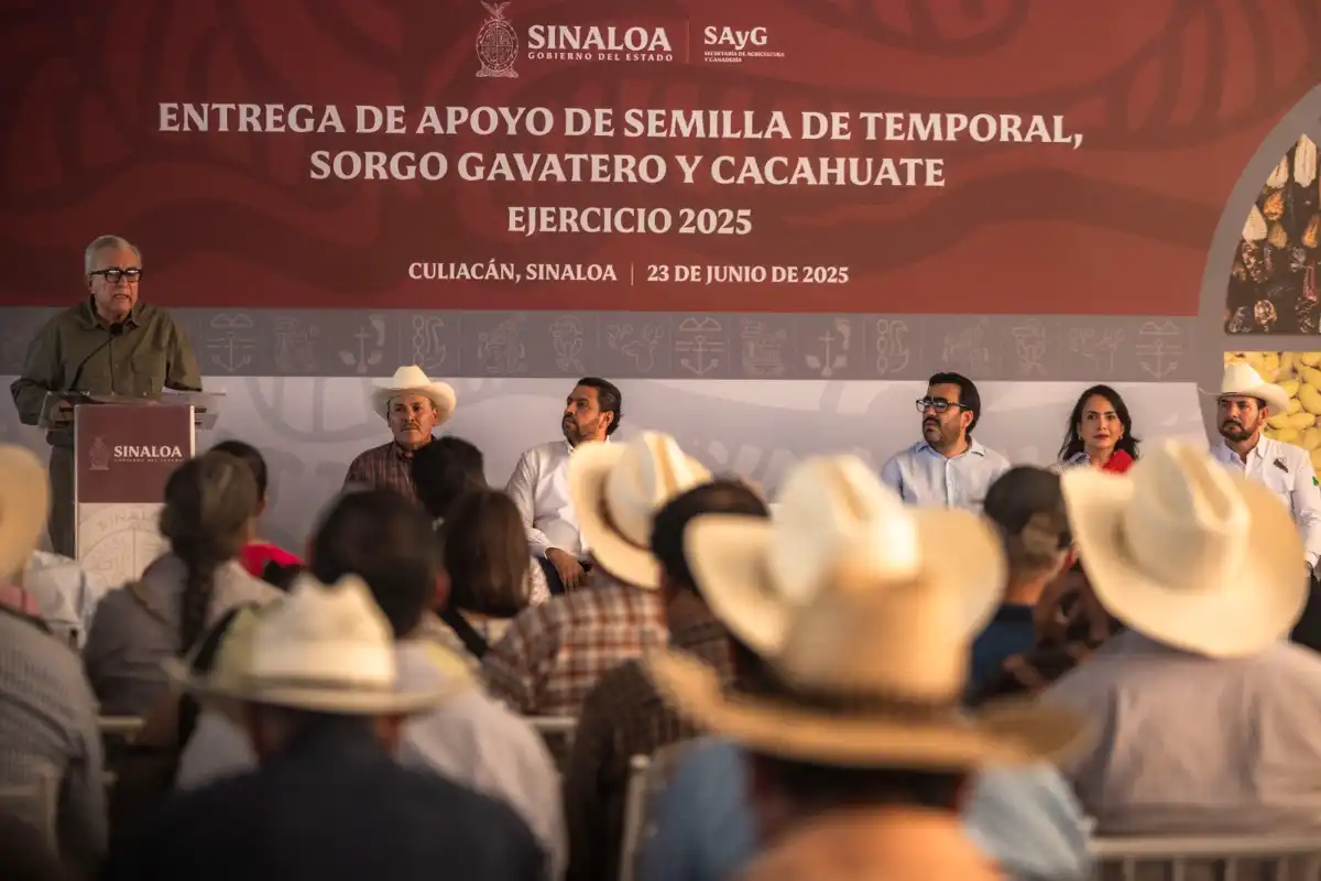 Gobierno de Sinaloa entrega apoyos a más de 7 mil productores del campo con inversión de 35 millones de pesos