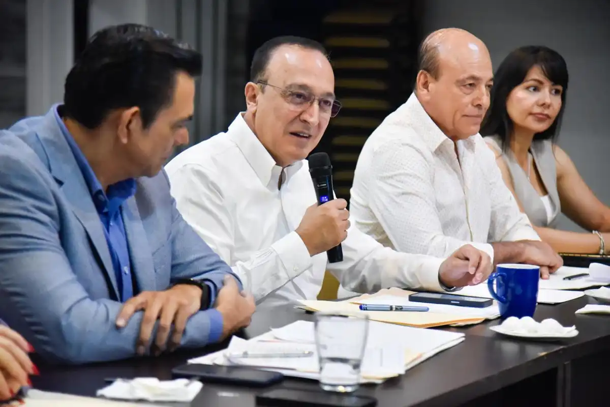Gobierno de Ahome y CANACO Los Mochis fortalecen alianza por el desarrollo económico del municipio