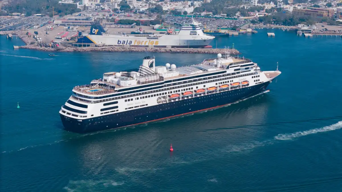 Cruceros dejan histórica derrama económica en Mazatlán en el primer semestre de 2025