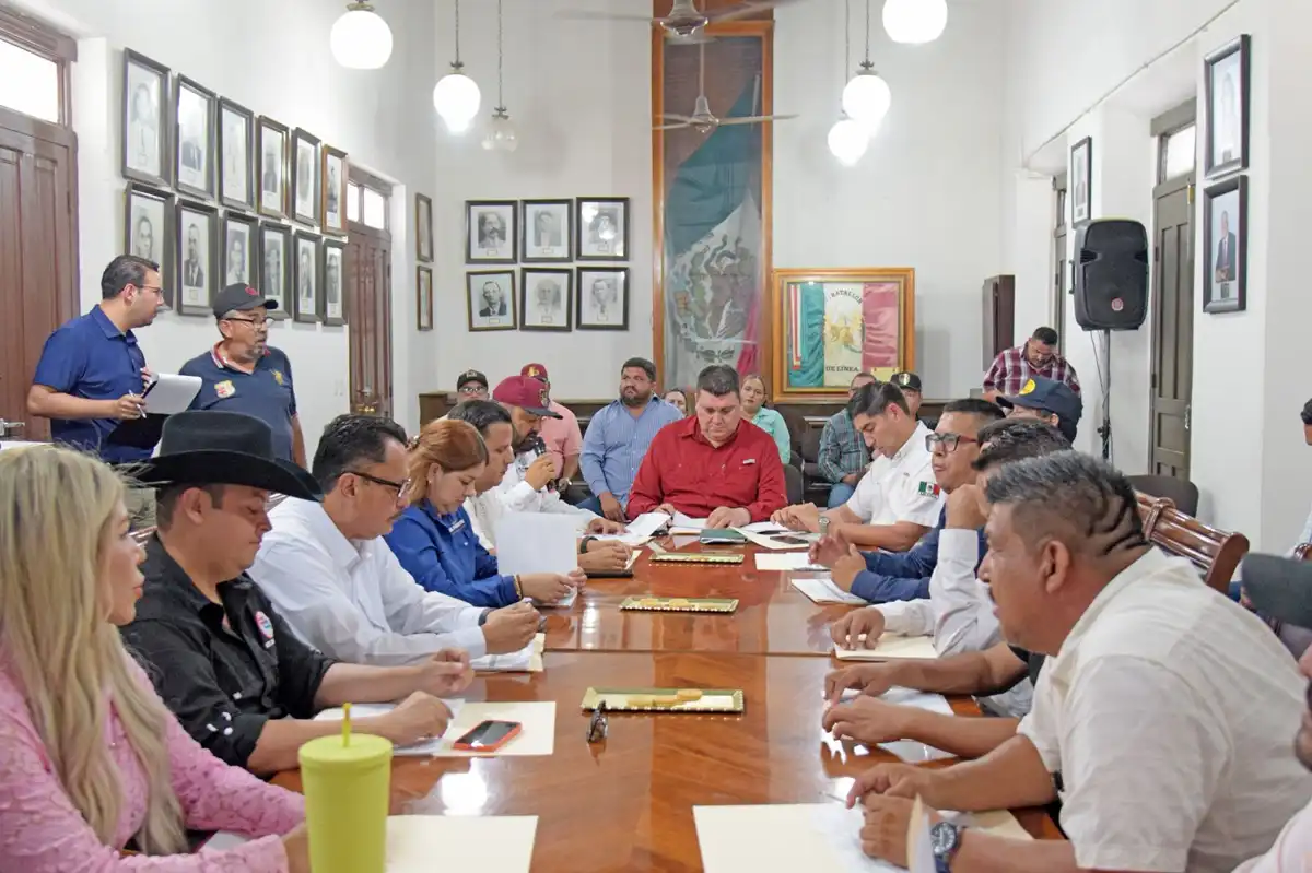 Inversión de 45 millones en obras públicas impulsa el desarrollo social en El Fuerte