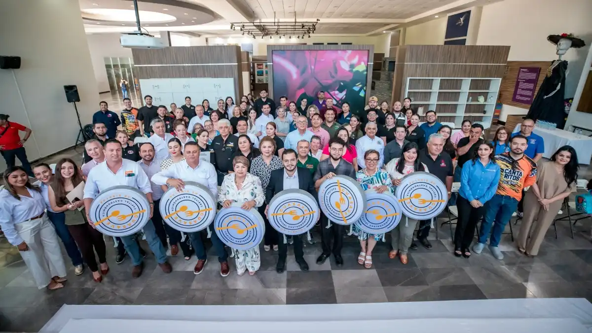 Reconocen a restaurantes con el distintivo Capital Gastronómica de Sinaloa