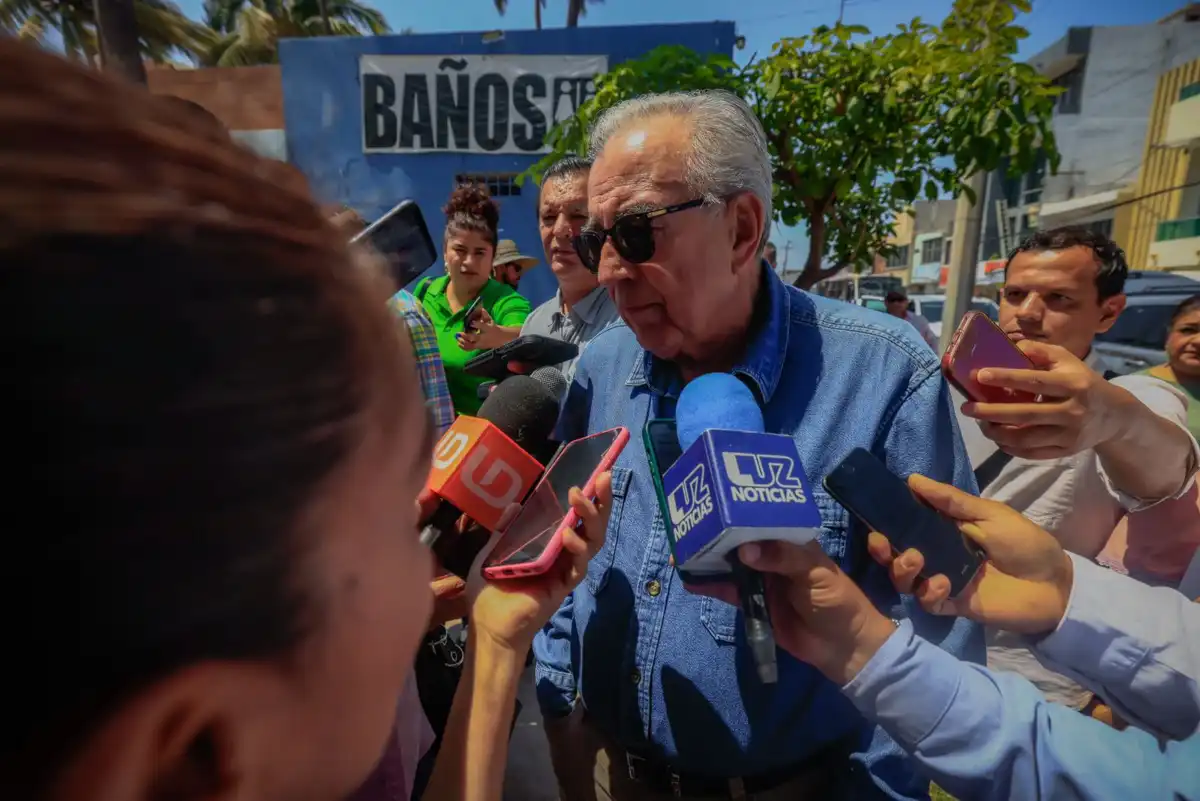 Sinaloa alcanza 90% de abasto de medicamentos IMSS-Bienestar y anuncia nuevo hospital en Guamúchil