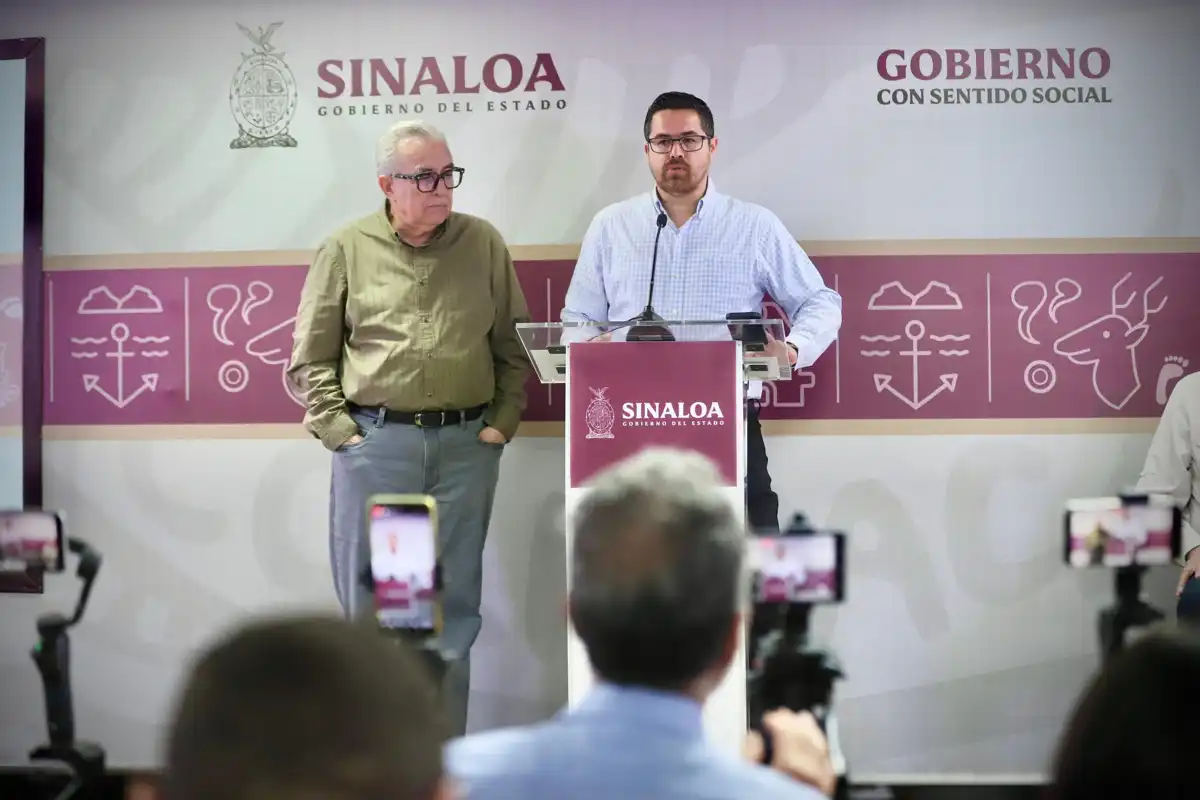 Llegan siete tráileres con medicamentos para hospitales del IMSS-Bienestar en Sinaloa