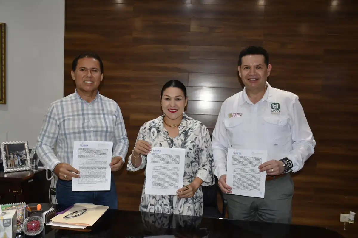Firman convenio para ampliar cobertura de salud en Choix con apoyo de IMSS Bienestar