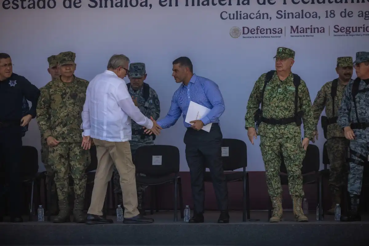 Claudia Sheinbaum refuerza estrategia de seguridad en Sinaloa: entregan 100 patrullas y bajan homicidios 35%