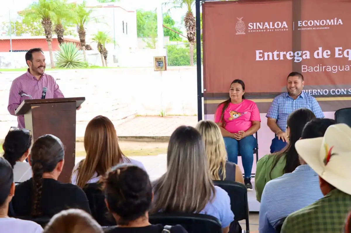 Impulsan en Badiraguato apoyos a emprendedores y comerciantes para fortalecer la economía