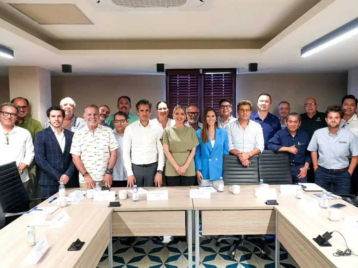 Conectividad aérea y alianzas estratégicas fortalecen el turismo en Sinaloa