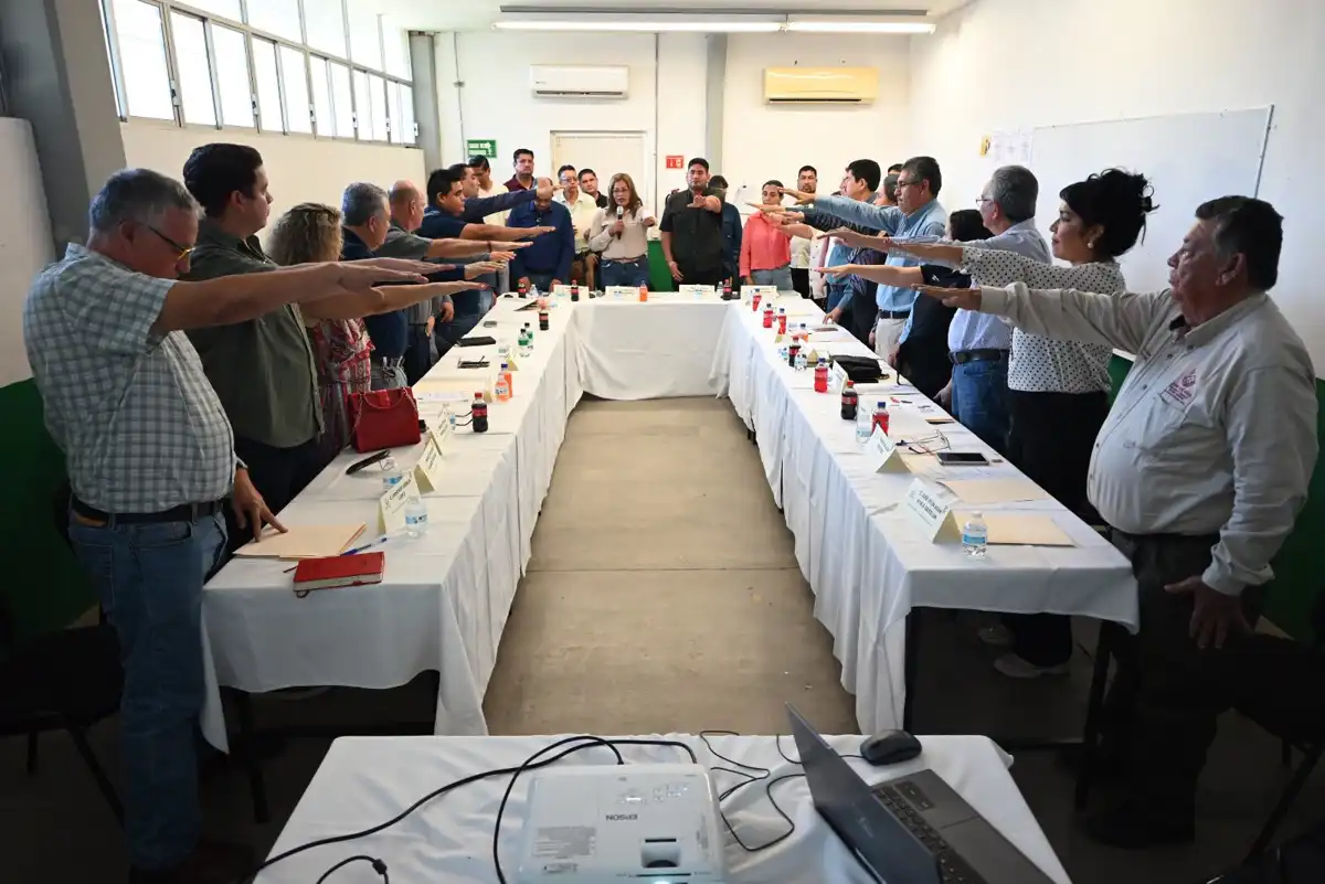 Instalan la Junta Municipal de Catastro 2025-2027 en Juan José Ríos