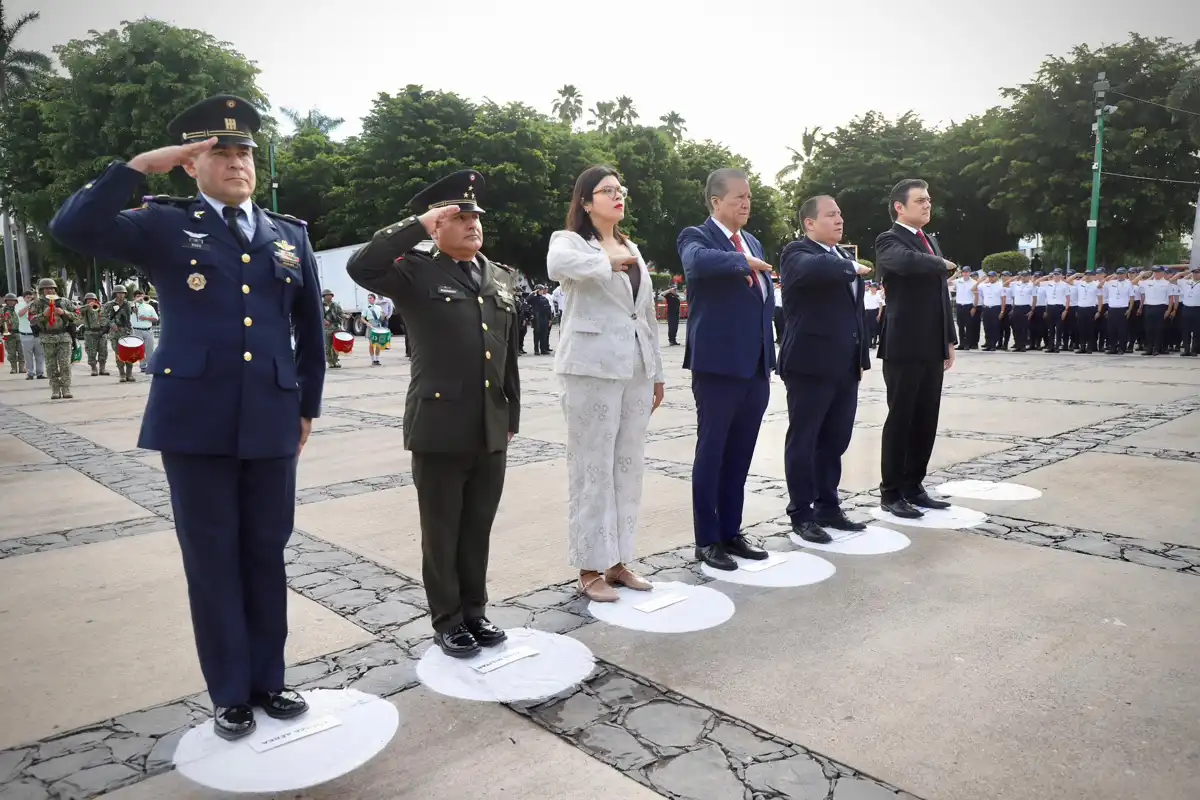Conmemoran el 215 aniversario del Grito de Independencia