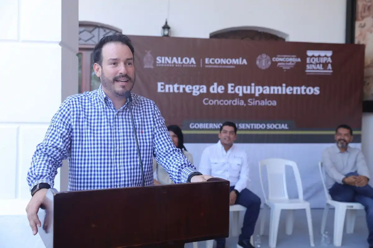 Entregan equipos productivos a emprendedores de Concordia con el programa Equipa Sinaloa