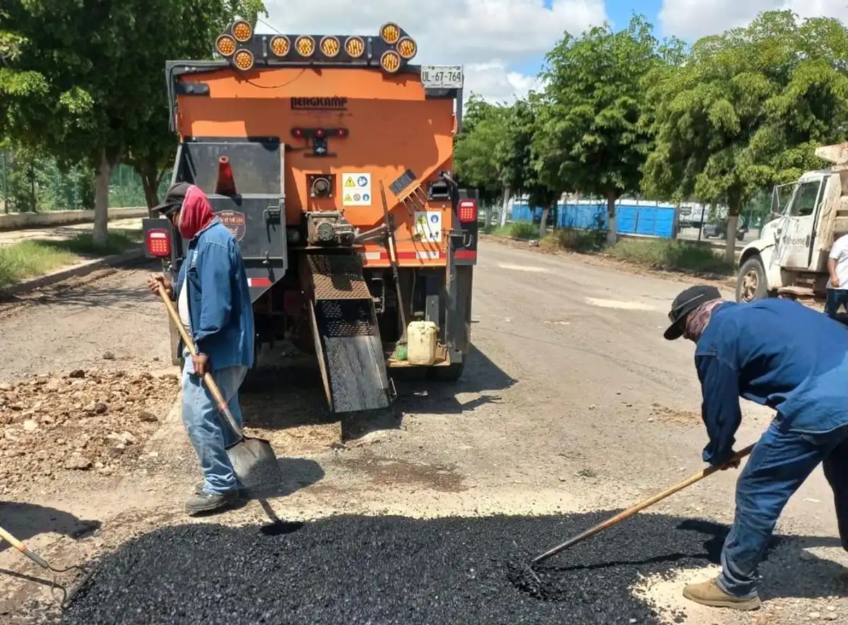 Invierten 9 mdp en bacheo y obras gracias a aportaciones ciudadanas del Mes Patrio 2025