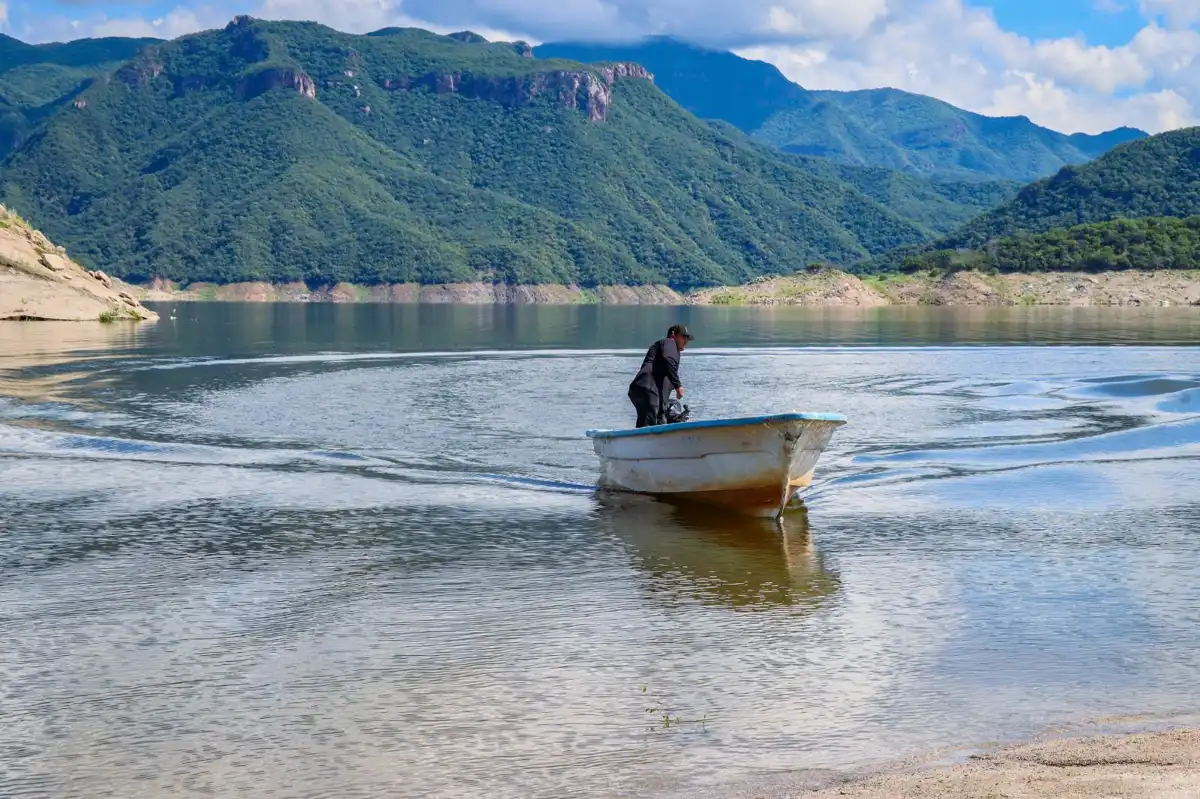 Presa Huites en Choix: cascadas, pesca deportiva y turismo en la sierra de Sinaloa