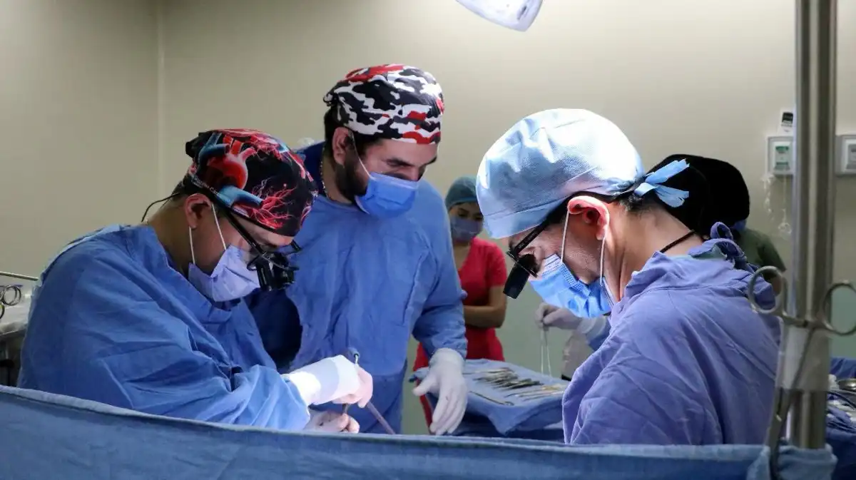 Hospital Pediátrico de Sinaloa realiza cirugías cardíacas gratuitas en niñas y niños