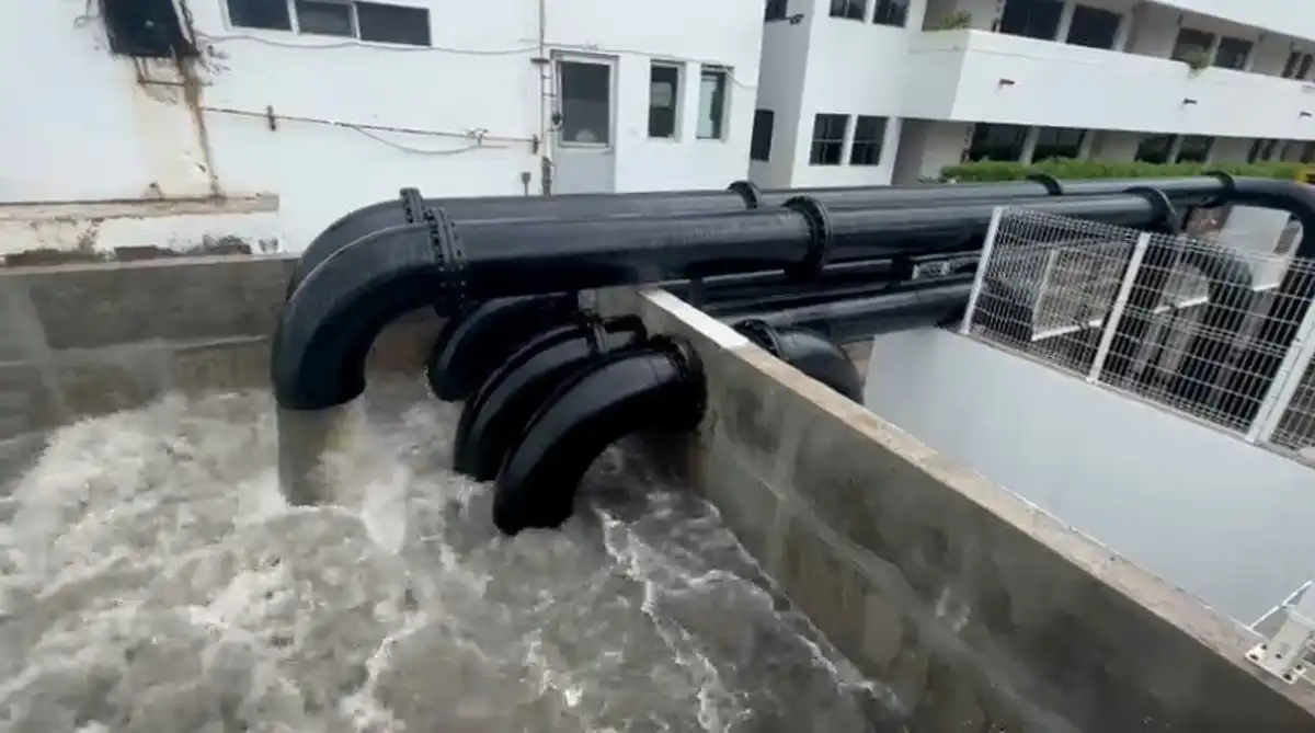 Rocha Moya pone fin a los encharcamientos en Mazatlán con nueva obra pluvial en Camarón Sábalo