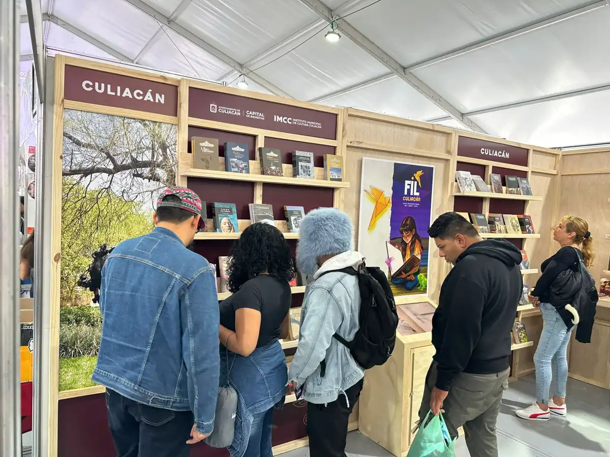 Culiacán hace historia como único municipio invitado a la FIL Zócalo 2025