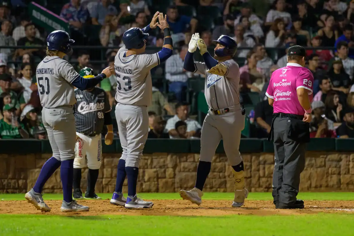 Cañeros de Los Mochis caen ante Jaguares de Nayarit pese a remontada en la novena entrada