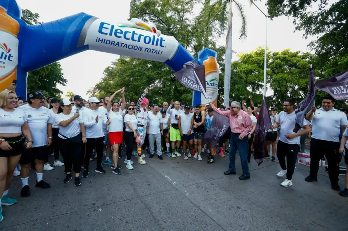 Más de dos mil corredores participan en la Carrera de la Salud 2025 “Corre y Apoya” en Culiacán
