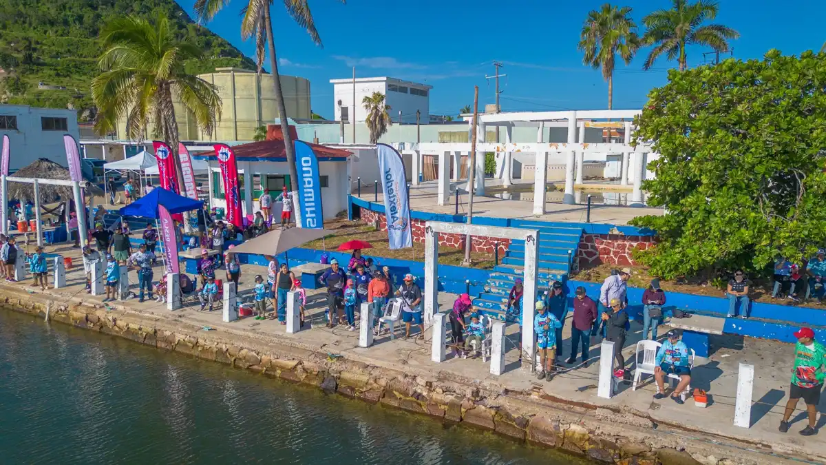 Niñas y niños participan en Torneo Infantil de Pesca “Deportes Alexterior” en Mazatlán