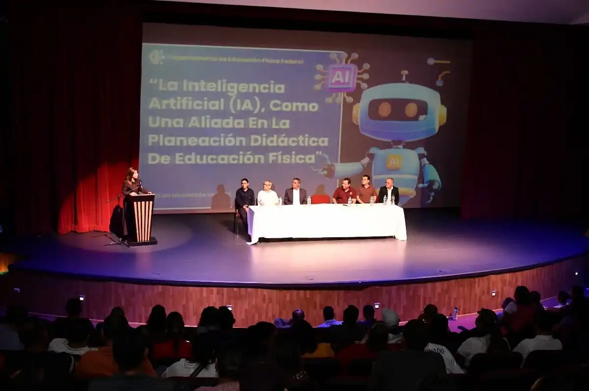 Docentes de Educación Física en Sinaloa se capacitan en Inteligencia Artificial con apoyo de la SEPyC