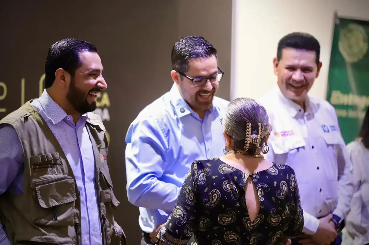 Entregan 234 tarjetas del programa “La Clínica es Nuestra” para fortalecer centros de salud en Sinaloa