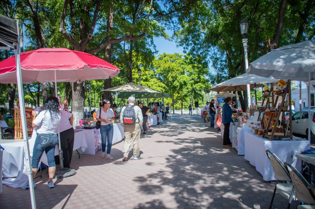 Impulsan el talento artesanal con la Expo “Tejiendo Sueños” en la Plazuela Rosales