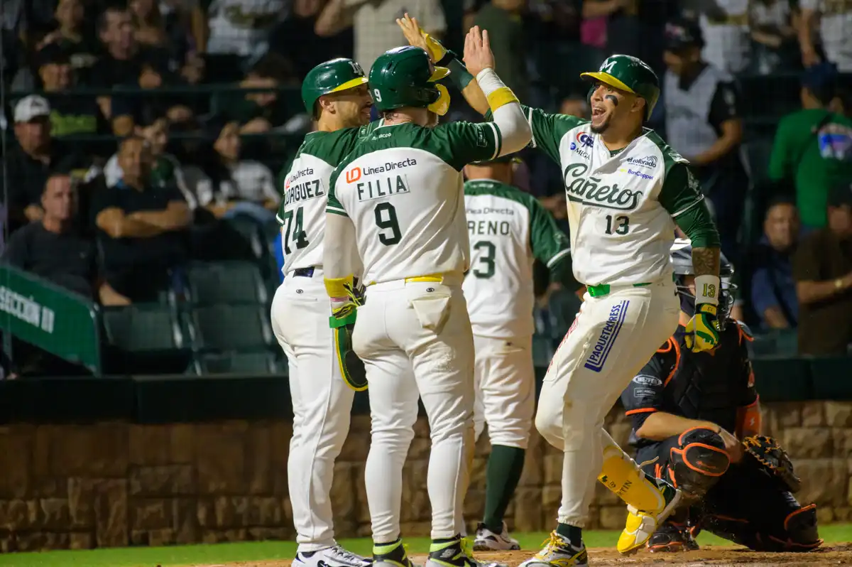 Cañeros apalea a Naranjeros con cuatro jonrones y toma ventaja en la serie