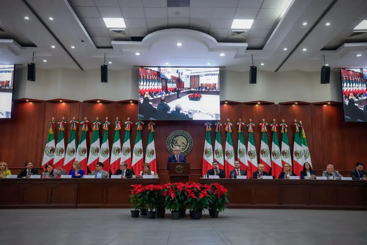 Rocha Moya presenta su Cuarto Informe de Gobierno ante el Congreso de Sinaloa: avances en bienestar, economía y seguridad