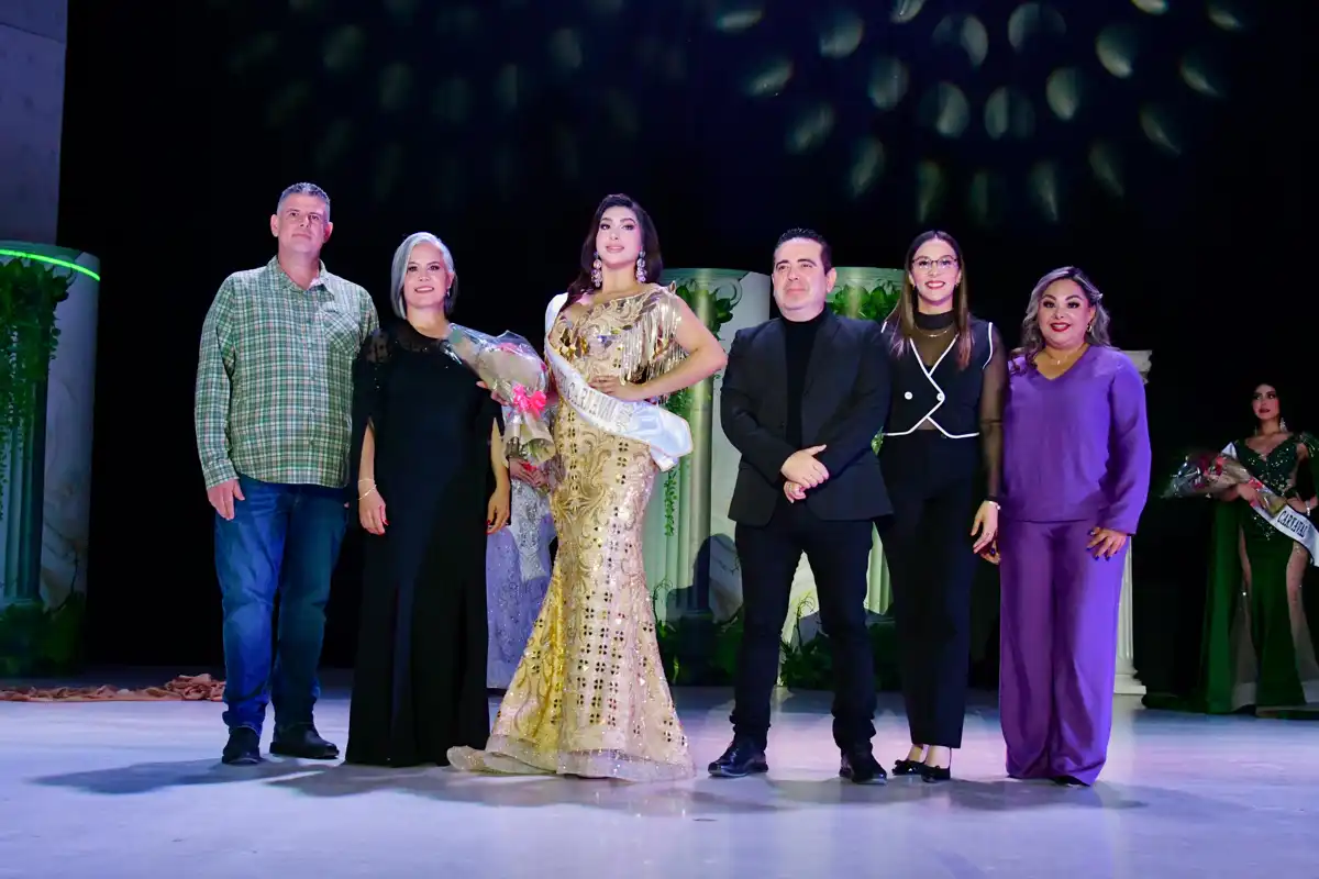 Kamila Ramos es coronada Reina del Carnaval Guamúchil 2026 “Mundos Paralelos”