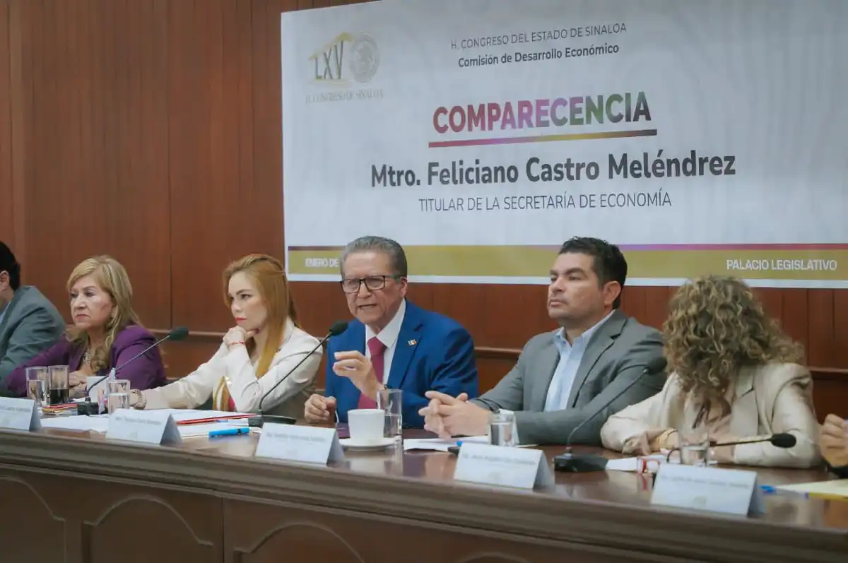 Secretario de Economía destaca impulso a MiPyMEs y empleo durante la glosa del Cuarto Informe en Sinaloa