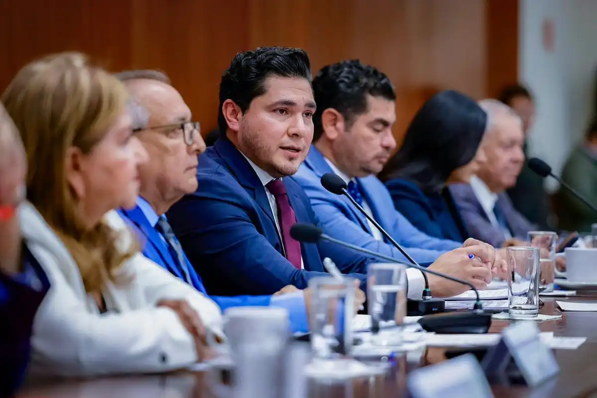 Sinaloa mantiene finanzas sanas y baja deuda durante el Cuarto Informe de Gobierno