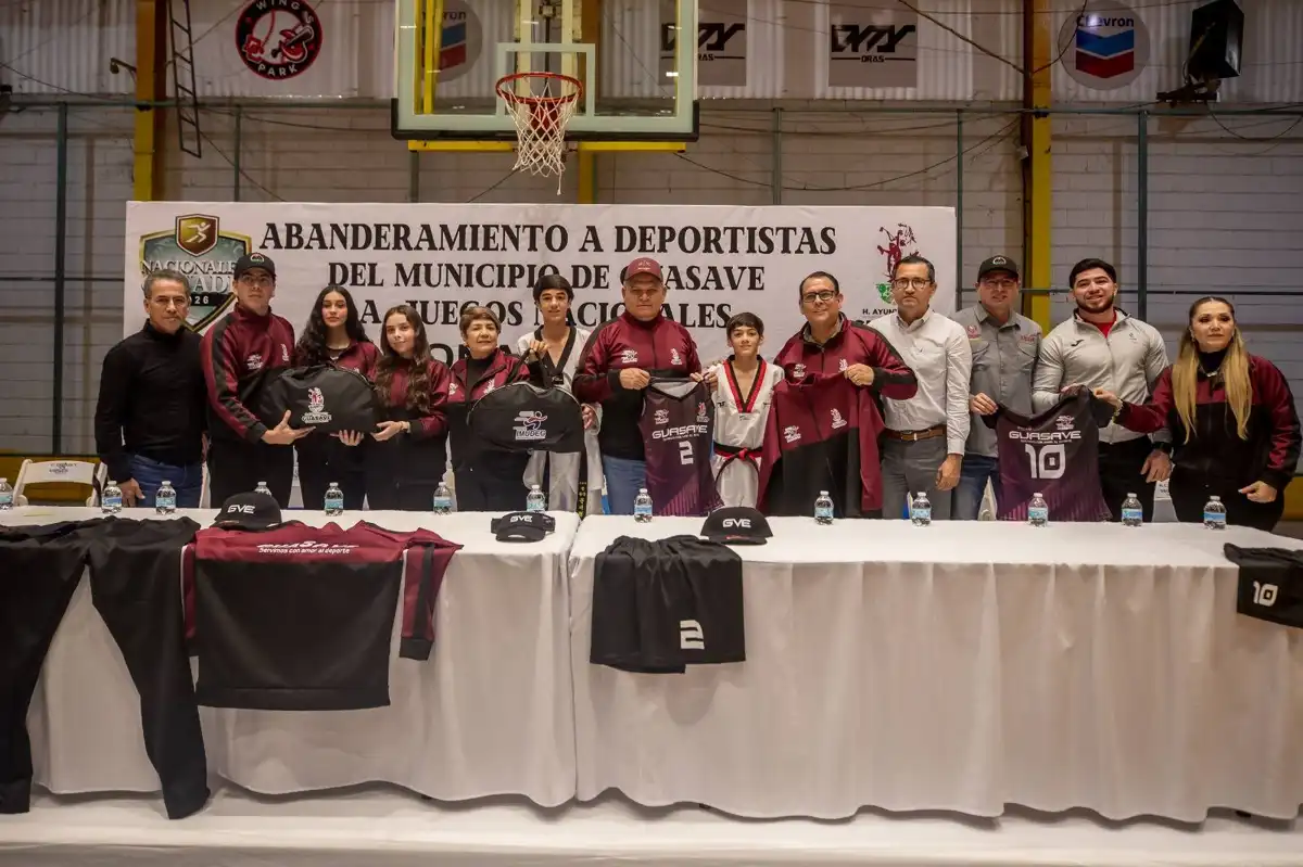 Guasave abanderó a 750 atletas rumbo a los Juegos CONADE 2026