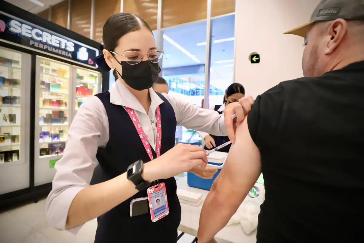 Aplican más de 9 mil 800 vacunas contra el sarampión en Culiacán y Mazatlán durante jornada intensiva